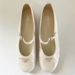 Prada White Mary Jane Ballerina Flats Triangle Logo Patent Leather Size EU 38.5